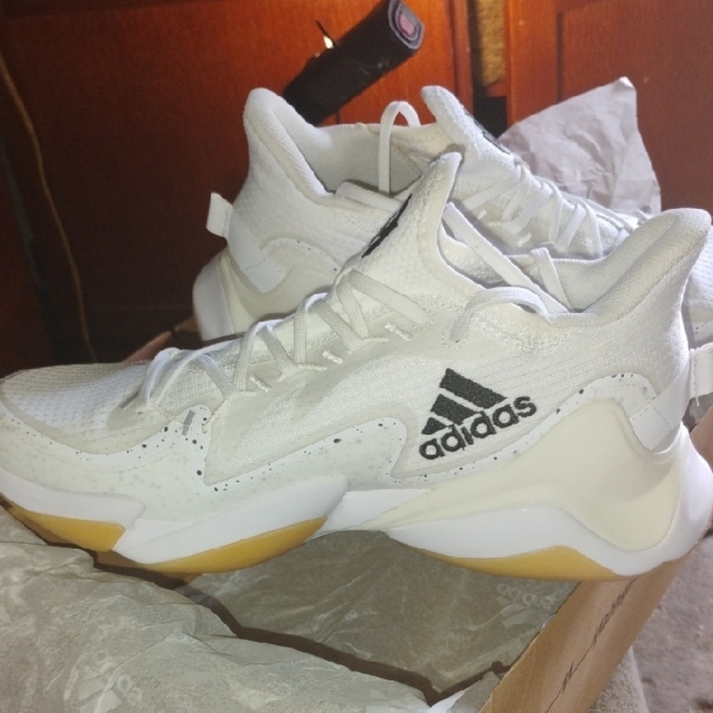 Adidas White and Black Athletic Shoes - Picture 3 of 6